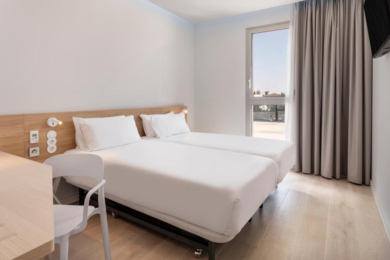 B&B Hotel Lleida Extérieur photo
